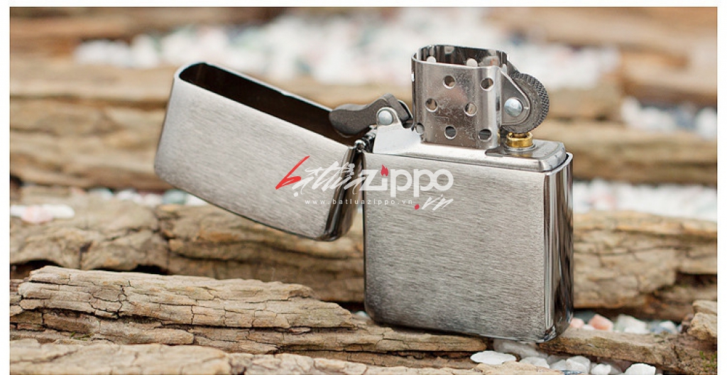 Bật Lửa Zippo Vỏ Dày Đồng Mạ Chrome Xước Ngang - SKU 162 – Zippo Armor Brushed Chrome