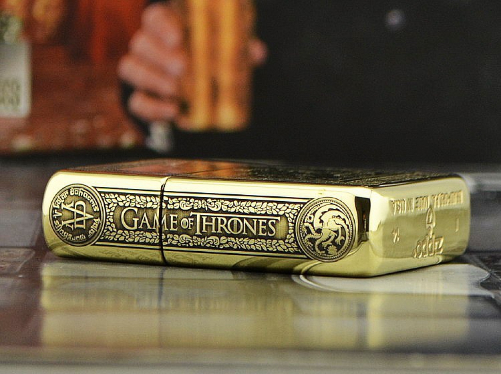 Zippo Chính Hãng Đồng Bóng Khắc  Game Of Thrones