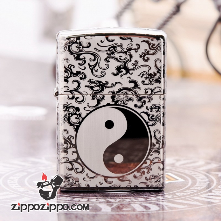 Zippo 150  Đen Bóng Khắc Hình Bát Quái Âm Dương