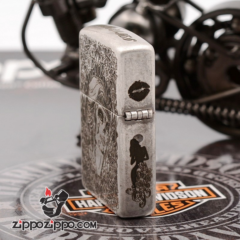 Zippo 121FB Bạc Cổ Khắc Hình Cô Gái Sexy