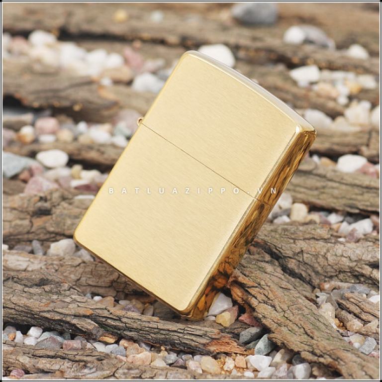 Bật Lửa Zippo Đồng Vàng Vân Xước Ngang - SKU 204B – Zippo Brushed Brass