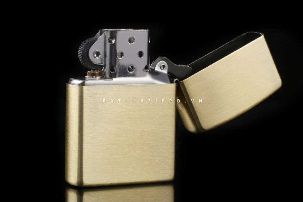 Bật lửa Zippo chính hãng đồng nhẹ thiết kế cổ điển