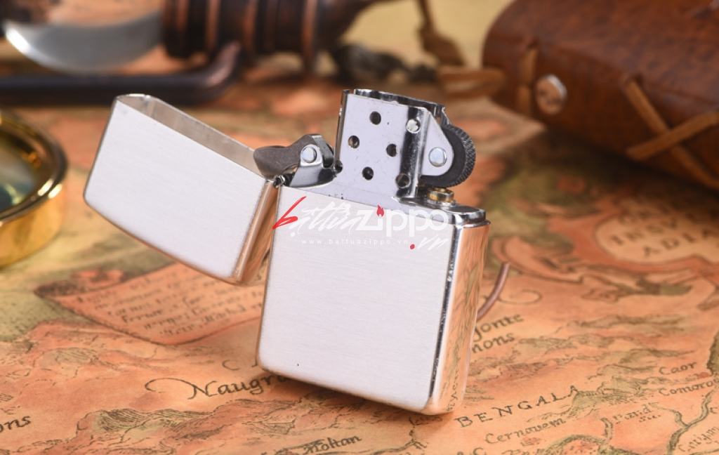 Zippo 27 - Bật lửa Zippo chính hãng USA bạc nguyên khối hoa văn xước vỏ dày