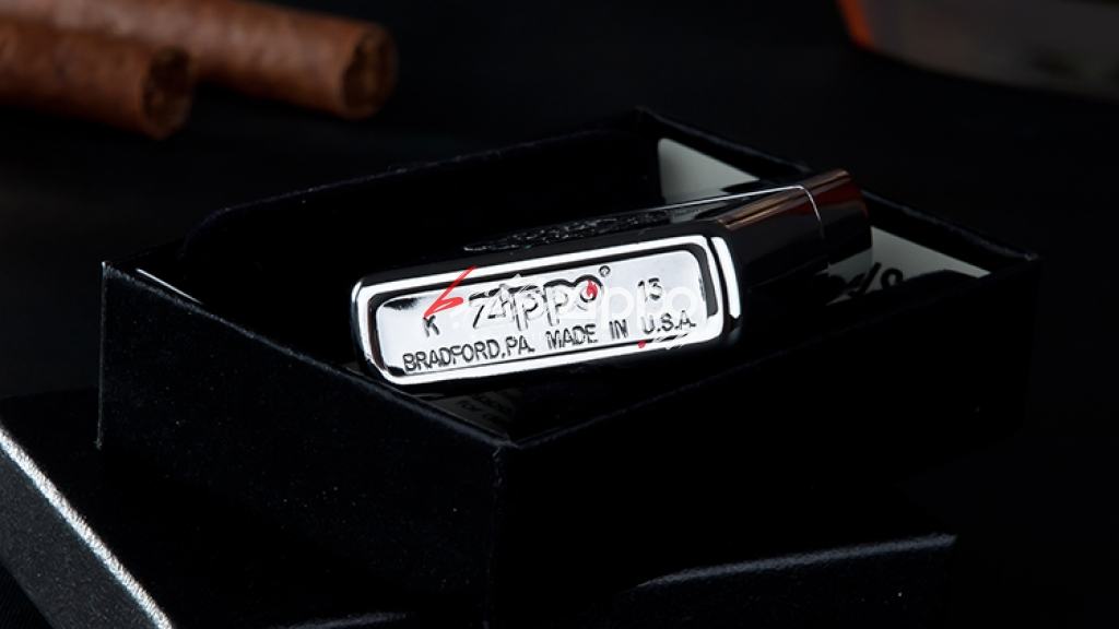 Bật lửa zippo chính hãng khắc trái tim Love