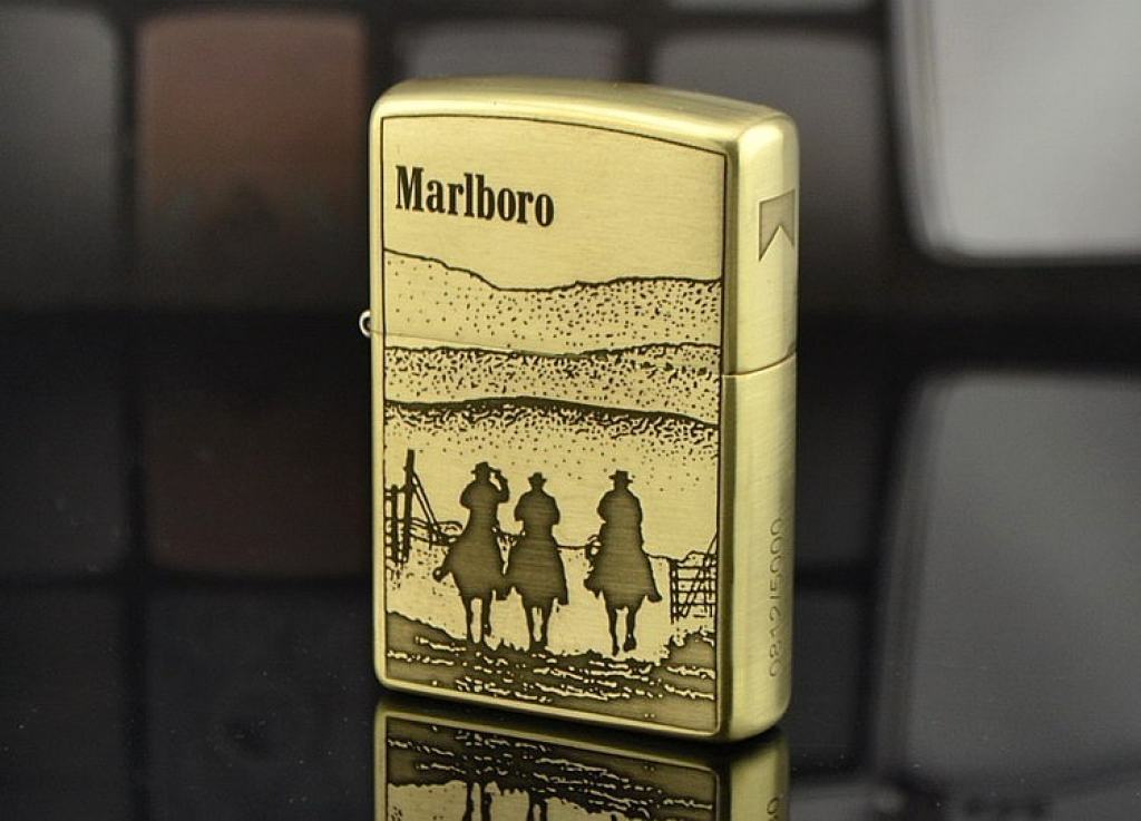 Bật lửa Zippo phiên bản Marlboro hình cao bồi