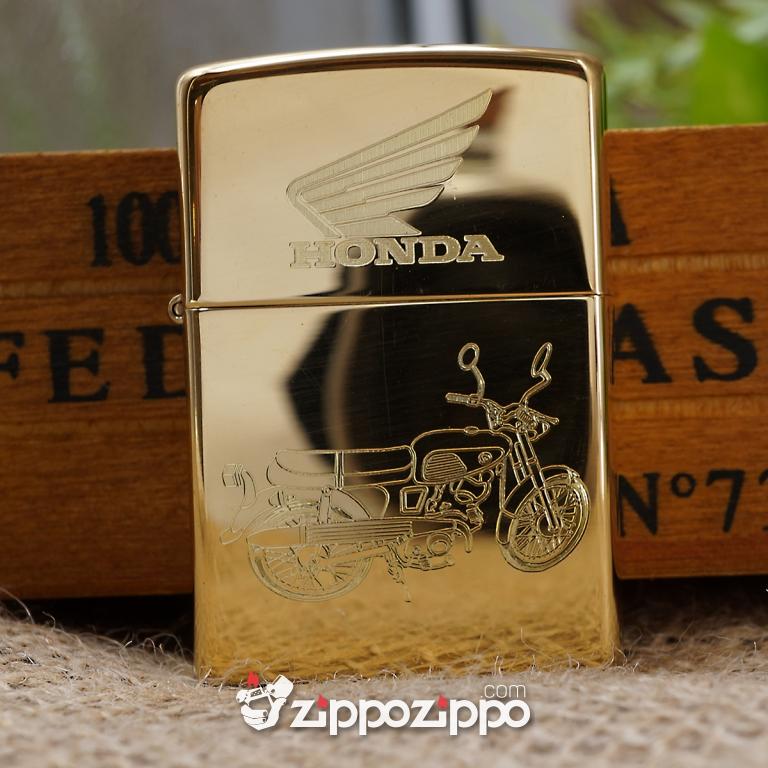 bật lửa zippo vàng bóng khắc xe honda 67