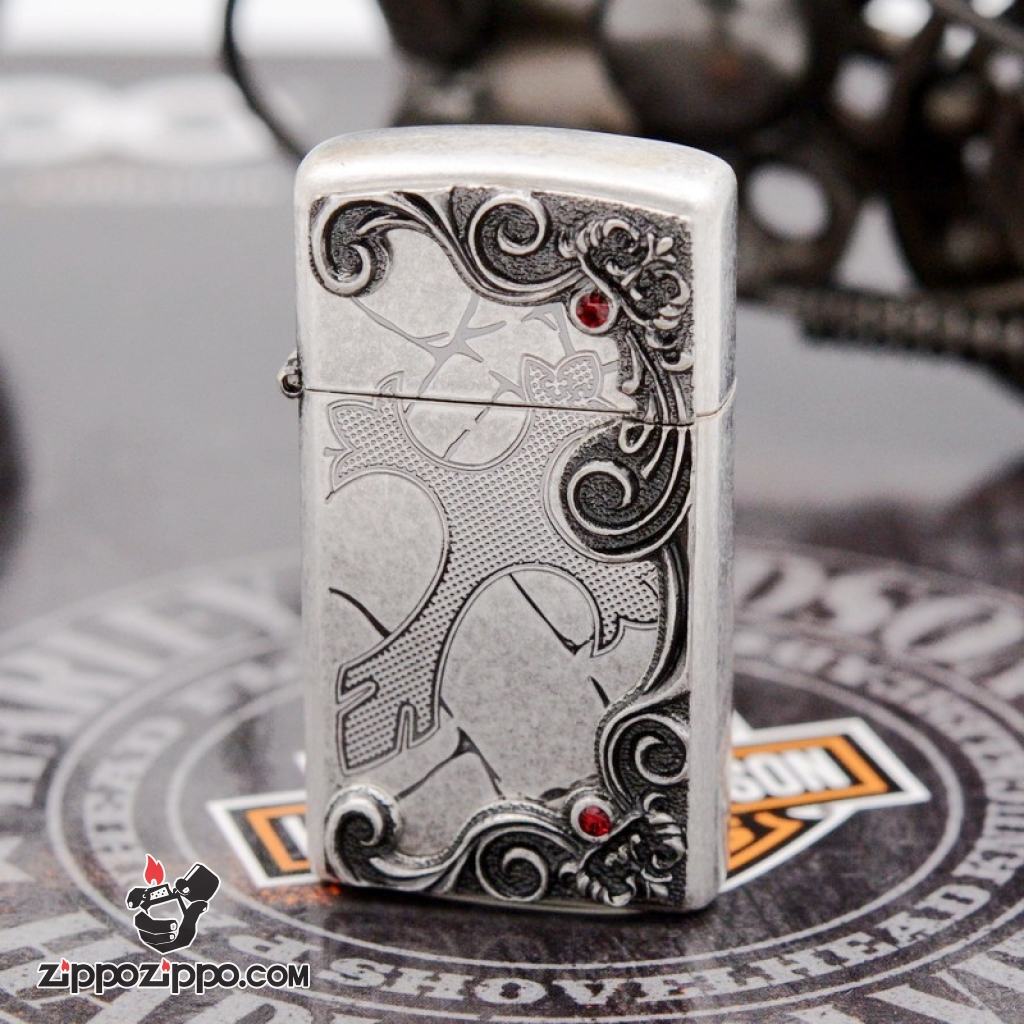 Zippo mạ bạc cổ khắc thánh giá bản slim