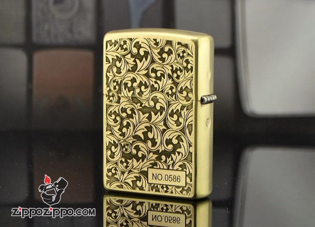 Zippo Chính Hãng Đồng Xước Khắc Họa Tiêt Hoa Văn Ý