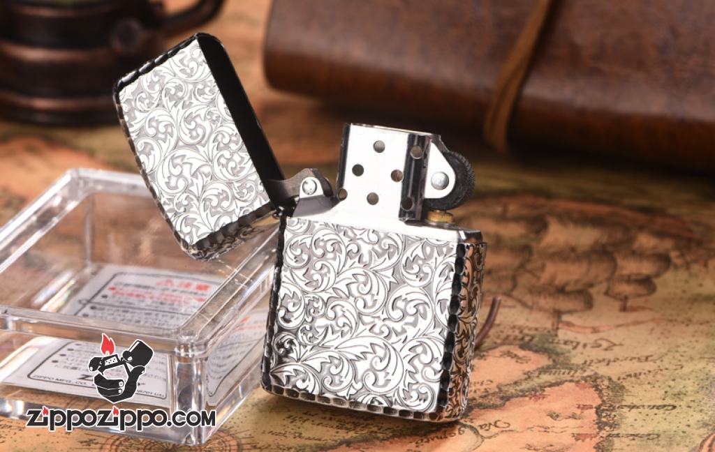 Zippo chính hãng nhật bạc khắc hoa văn