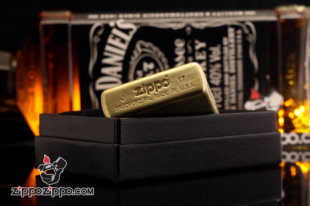 Bật Lửa Zippo Chính Hãng Đồng Khắc Tranh Bát Mã Truy Phong