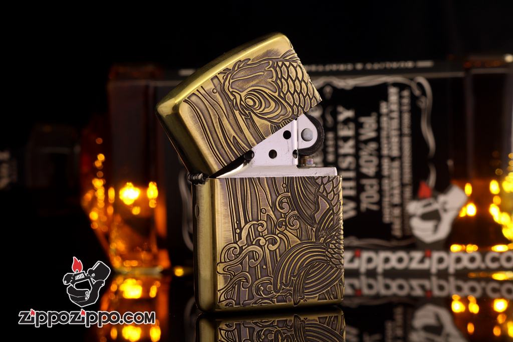 Bật lửa zippo đen in hoa văn cá chép Ver 2