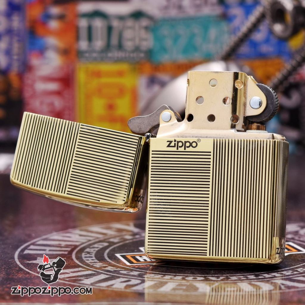 Bật lửa Zippo đồng khối khắc ô vuông kẻ sọc