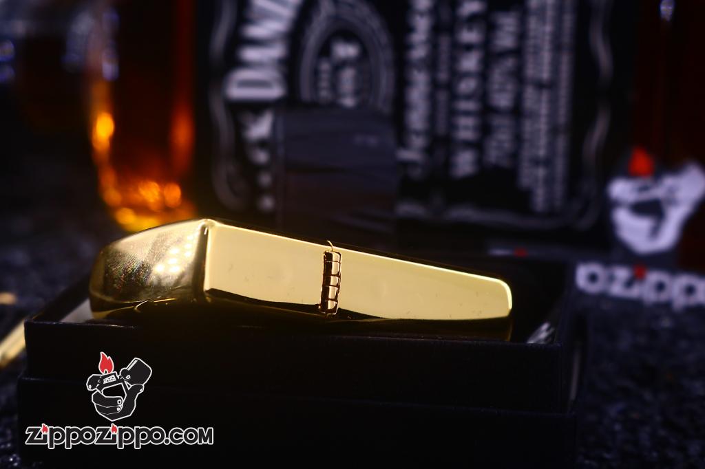 Bật Lửa Zippo Hoa Văn Khảm Trai Tính Tế Sang Trọng Màu Vàng