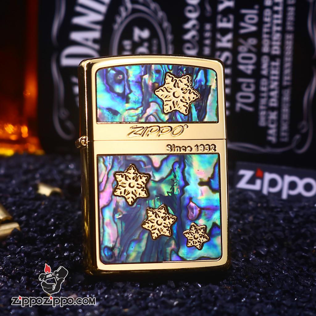 Bật Lửa Zippo Khắc Bông Tuyết Khảm Trai Xung Quanh Mạ Vàng