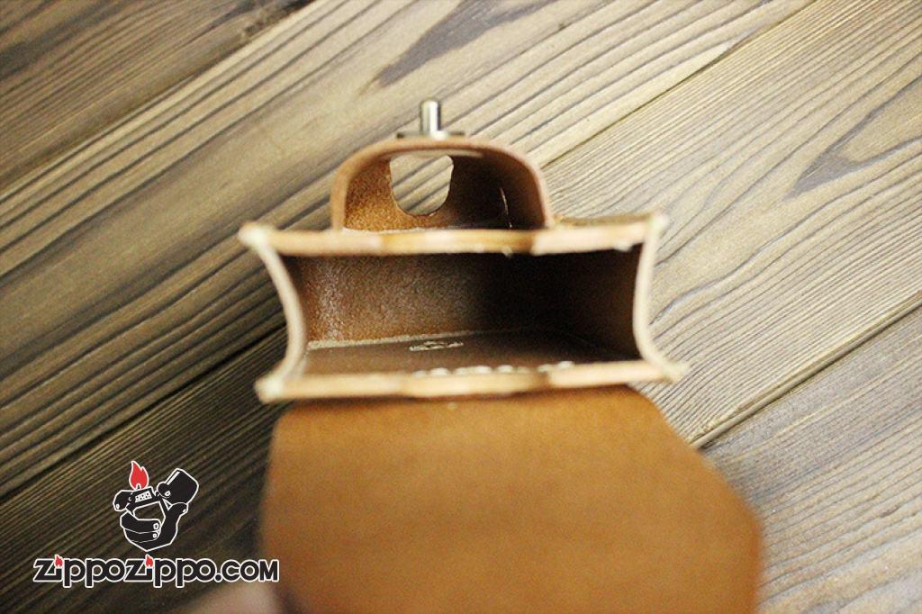 Bao da đựng nguyên bao 20 điếu và bật lửa bên hông Màu Da