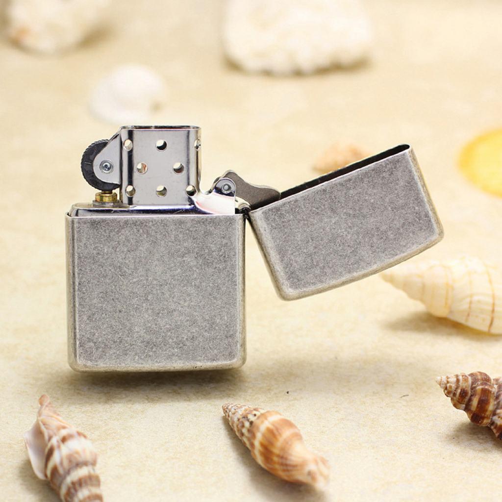 Bật Lửa Zippo Chính Hãng Khắc Biểu Tượng Quân Đội Mạ Antique Silver