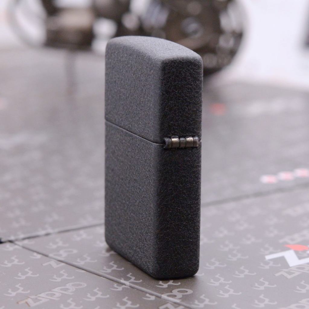 Bật Lửa Zippo Đen Nhám Khắc Cây Thông Noel