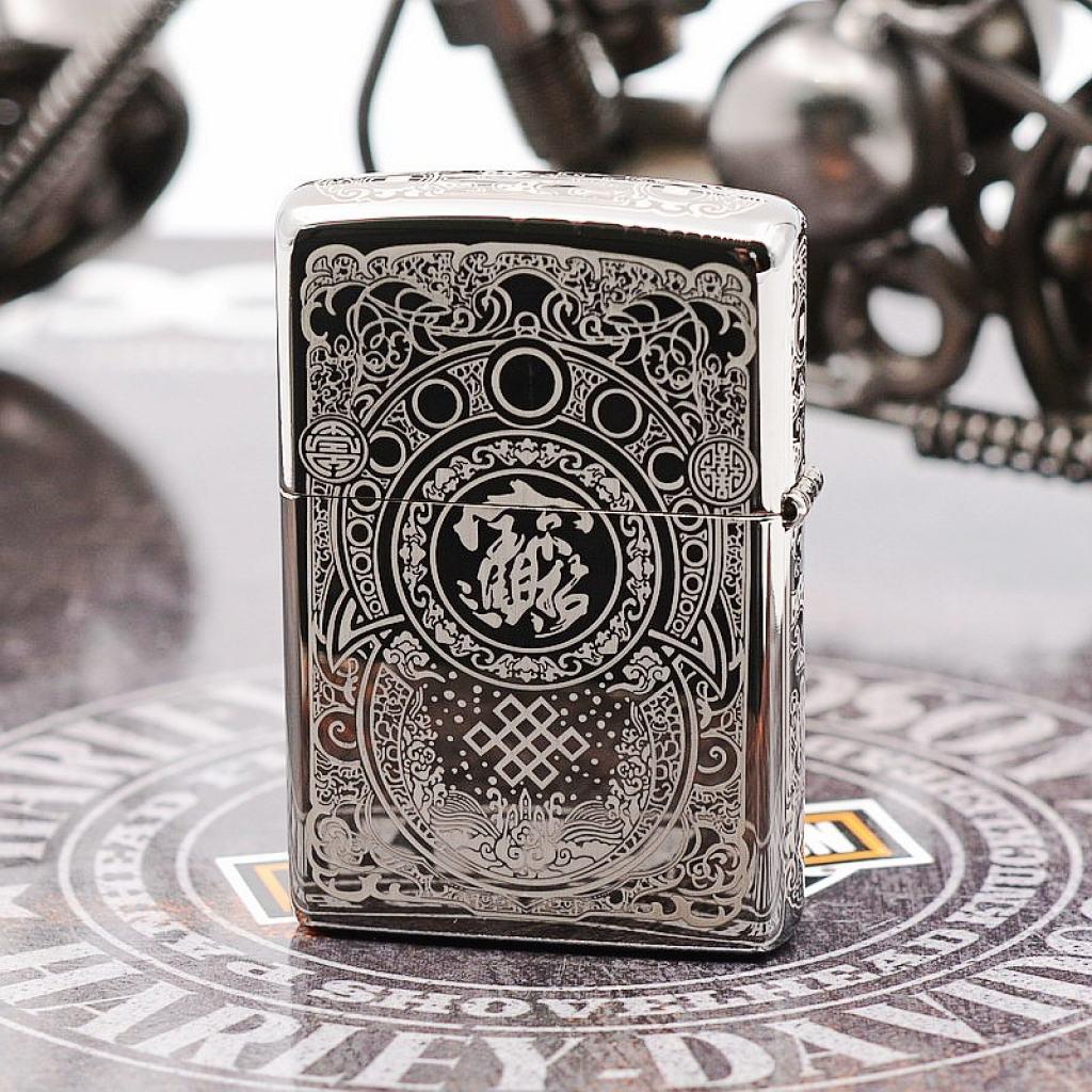 Bật Lửa Zippo Chính Hãng Khắc Tỳ Hưu Cưỡi Đồng Xu Đen Bóng