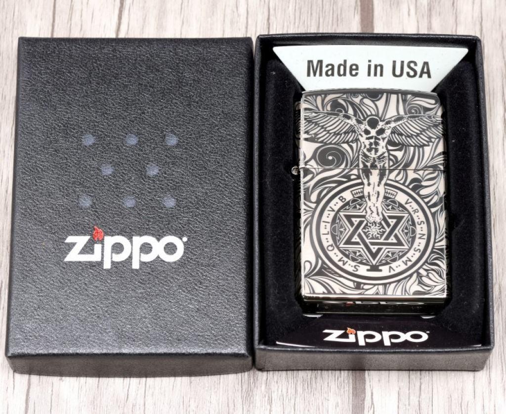 Bật Lửa Zippo Chính Hãng Khắc Thiên Thần Đen Bóng