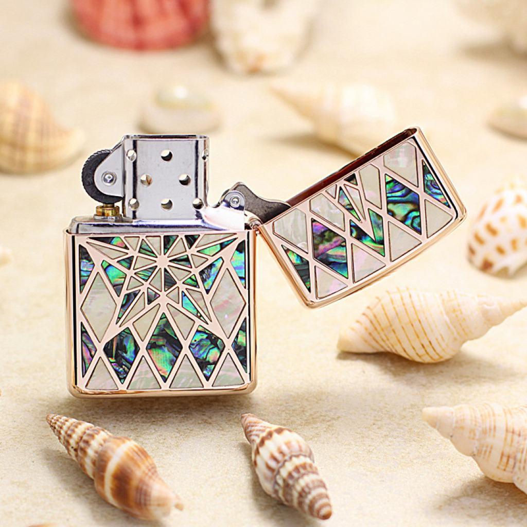 Bật Lửa Zippo Xuất Nhật Mạ Vàng Hồng Khảm Trai Ngôi Sao