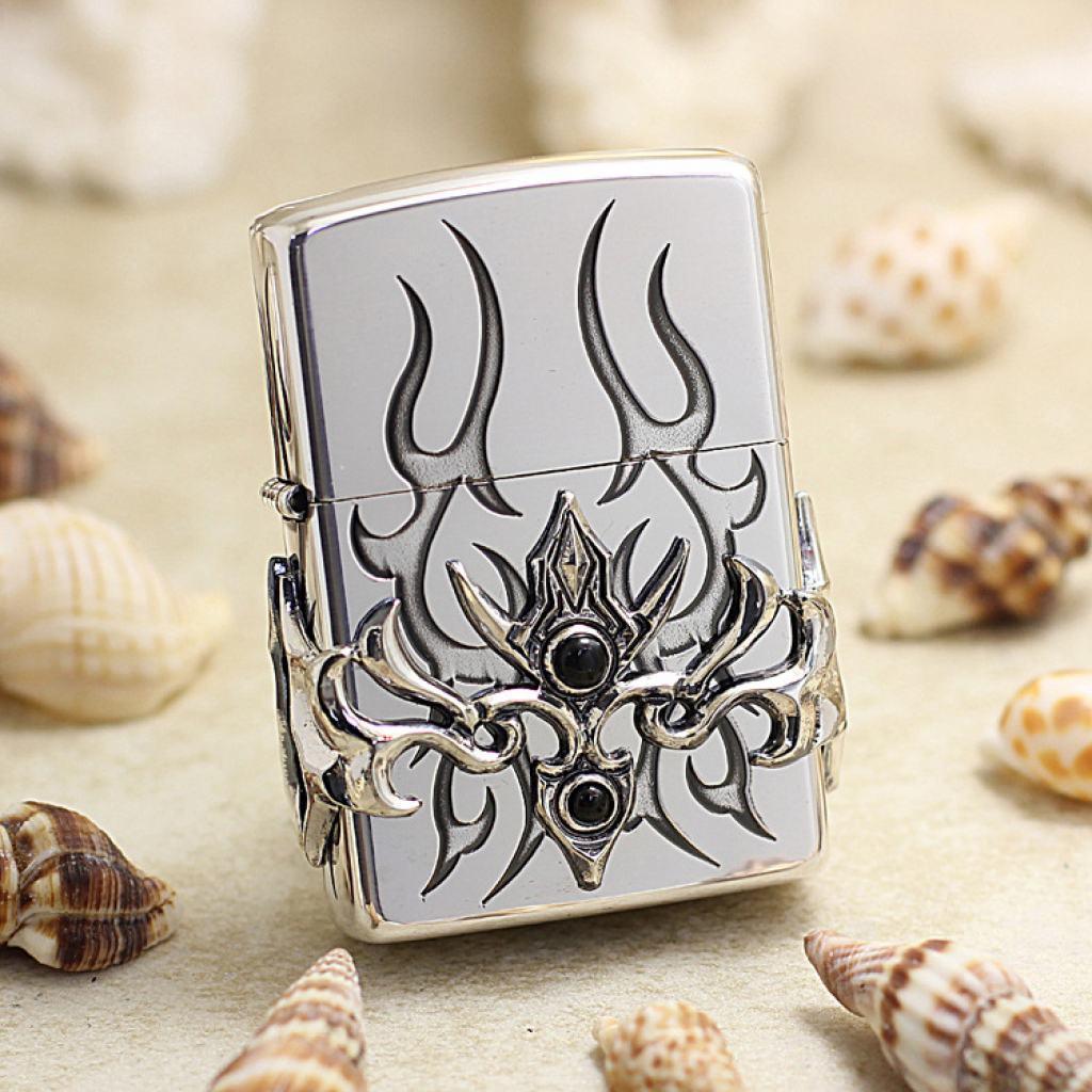 Bật Lửa Zippo Gắn Ngọc Đen May Mắn Ngọn Lửa Xanh