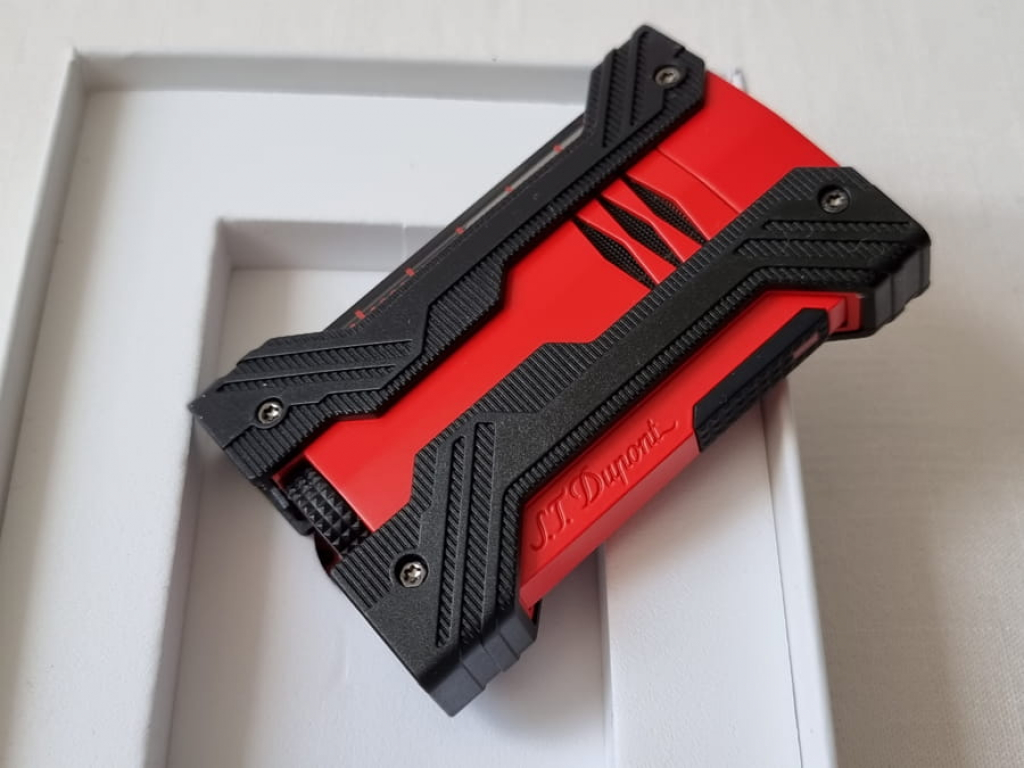 S.T. Dupont Defi XXTREME Lighter, Black and Red 021601