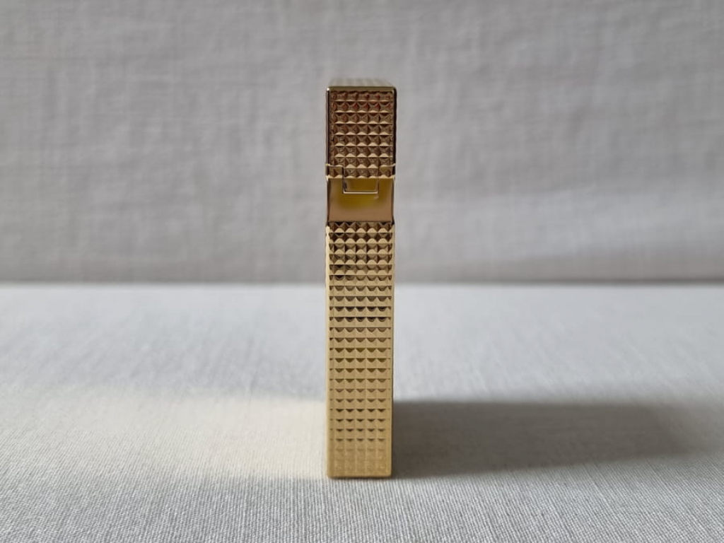 S.T Dupont Ligne2 Diamond Head Gold Plated 016284