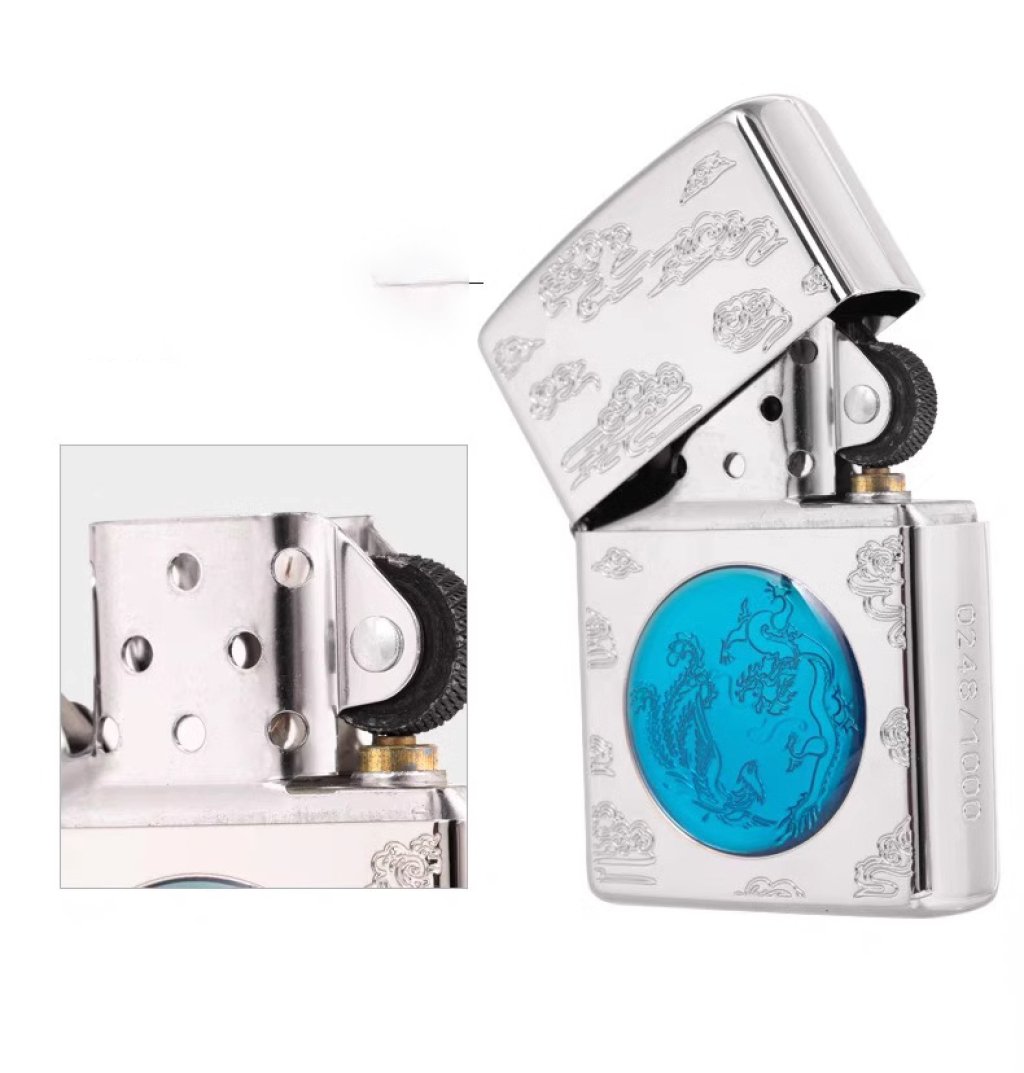 Zippo kỷ niệm Năm con Rồng với phiên bản giới hạn 2024 (Gold Plate)