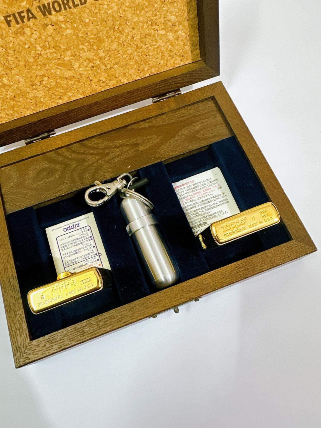 Sét Bật Lửa Zippo Chào Mừng Fifa World Cup 2002 Sản Xuất năm 1999-2000