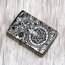 Bật Lửa Zippo Chính Hãng Khắc Thiên Thần Đen Bóng - Mã SP: ZPC2996