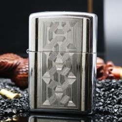 Bật Lửa Zippo Cổ Bóng trắng nổi ô sọc XVI ( 2000 )