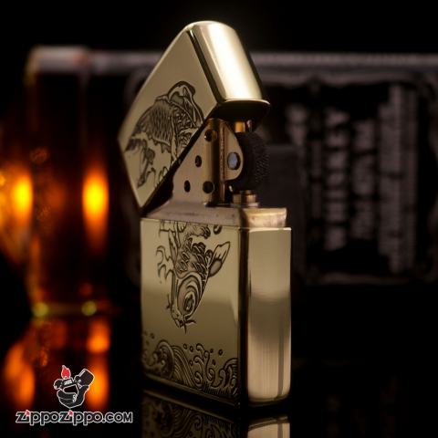 Bật lửa zippo đồng bóng armor khắc cá chép 2 mặt