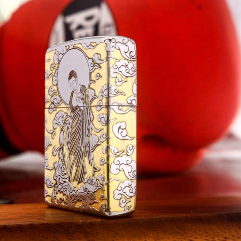 Bật lửa Zippo Đồng Khắc Đức Phật Vân Mây Bao Quanh Bản Mạ Chrome