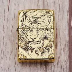 Bật lửa Zippo đồng khối khắc Hổ và móng vuốt Amor - Mã SP: ZPC2459-169