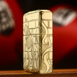 Bật lửa zippo khắc bức tường ngọn lửa Zippo bản Armor