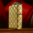 Bật lửa Zippo khắc đan lưỡi bản Armor giới hạn