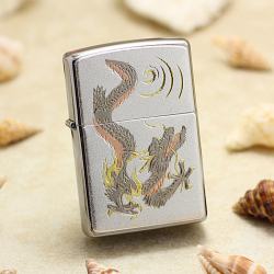 Bật Lửa Zippo Khắc Rồng Đang Bay Lượn - Mã SP: ZPC2597