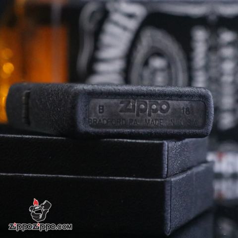Bật Lửa Zippo Màu Đen Nhám Khắc Bao  555