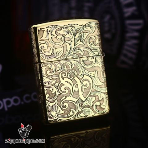 Bật Lửa Zippo Phiên Bản Chạm Khắc Nổi Hoa Văn Bao Quanh  B-W Amor