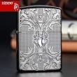 Zippo Chính Hãng Màu Đen Bóng Hoa Văn Đính Đá Vỏ Dày