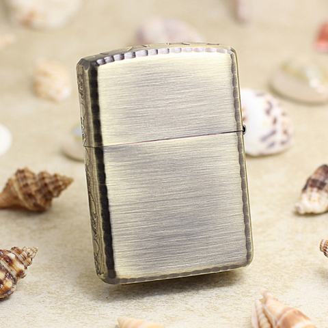 Zippo Chính Hãng Màu Đồng Khắc Đầu Lâu Quanh Viền Vỏ Dày Armor Giới Hạn