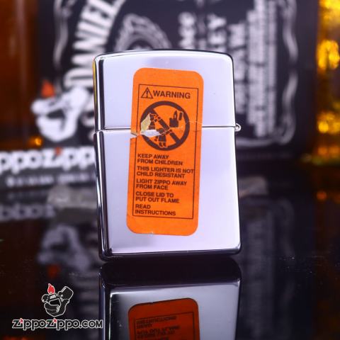 Zippo Cổ bạc hình bóng bầu dục RAMS sản xuất 1997