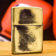 Zippo khắc hổ leo núi bản đồng đốt