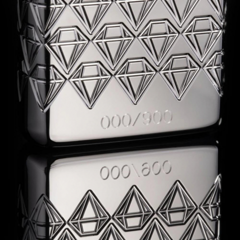 Zippo Kỷ Niệm 90 Năm Thành Lập Của Hãng Vỏ Bạc Nguyên Khối