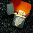 Zippo La mã màu đen khắc biểu tượng Gold Wing Road Riders