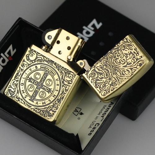 Bật lửa zippo constantine &nbsp;3